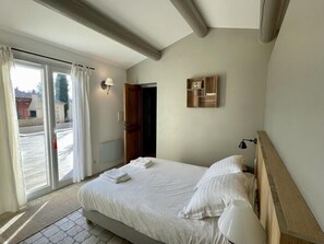 4 Schlafzimmer, WLAN, Bettwäsche
