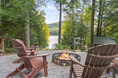 Copeland Cabin - Charming Lake House in the Adirondacks