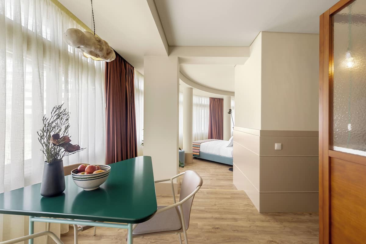 Studio Deluxe | Truy cập Internet không dây miễn phí
