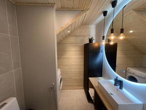 Hair dryer, bidet, towels, soap - Villa Chill Levi (Kittilä)