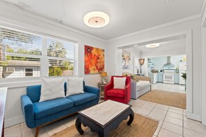 Maison, vue océan | Coin séjour