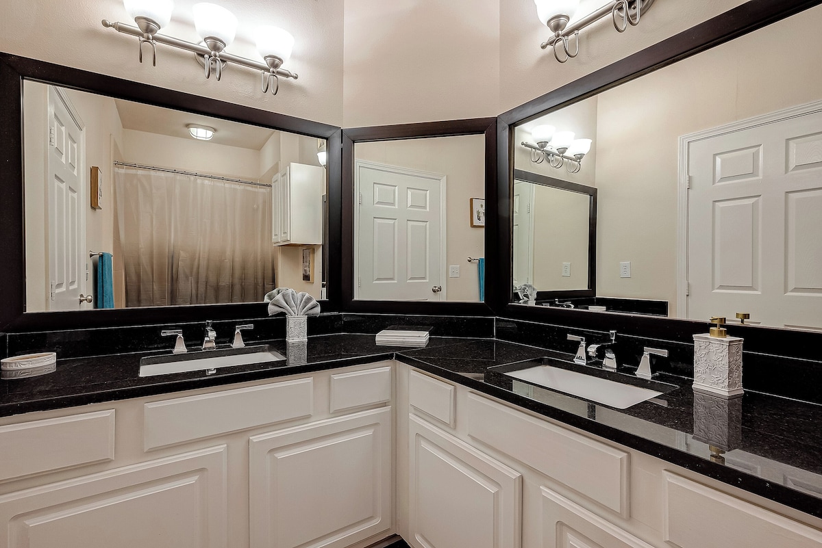 Photo 25 of Rodeo NRG Med Ctr Galleria 2 Bed 2 Bath Luxury