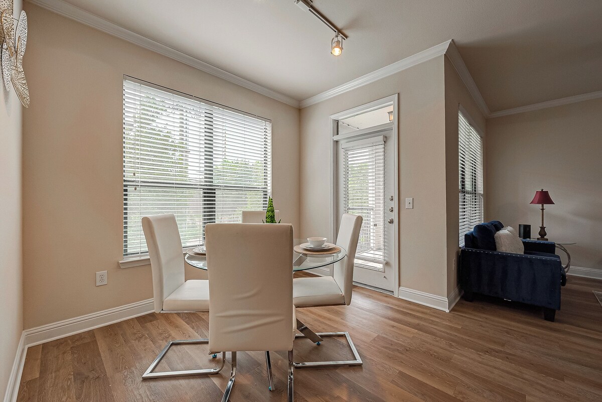 Photo 11 of Rodeo NRG Med Ctr Galleria 2 Bed 2 Bath Luxury