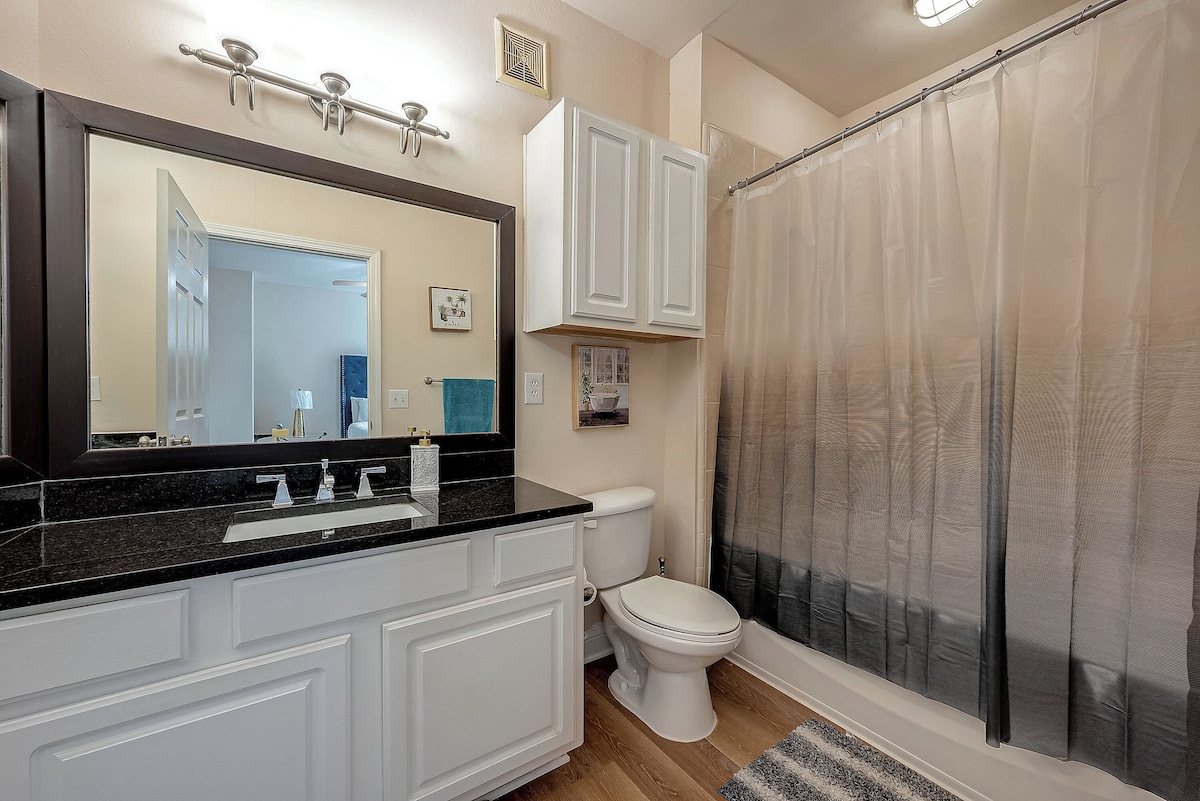 Photo 21 of Rodeo NRG Med Ctr Galleria 2 Bed 2 Bath Luxury