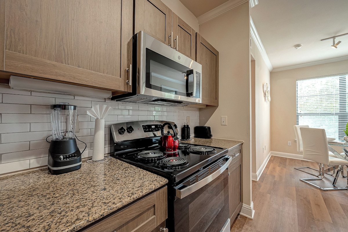Photo 15 of Rodeo NRG Med Ctr Galleria 2 Bed 2 Bath Luxury