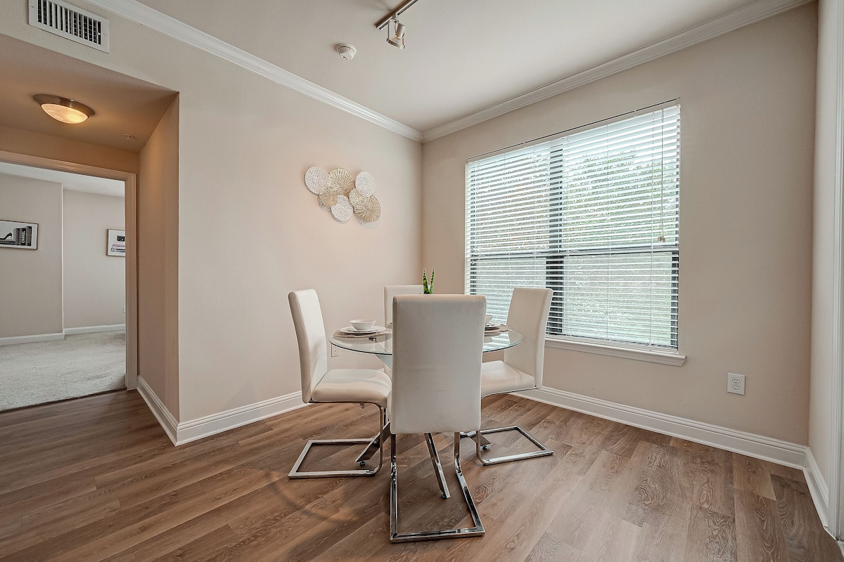 Photo 9 of Rodeo NRG Med Ctr Galleria 2 Bed 2 Bath Luxury
