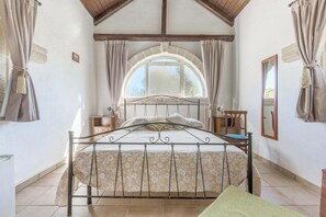 4 Schlafzimmer, Bügeleisen/Bügelbrett, Internetzugang