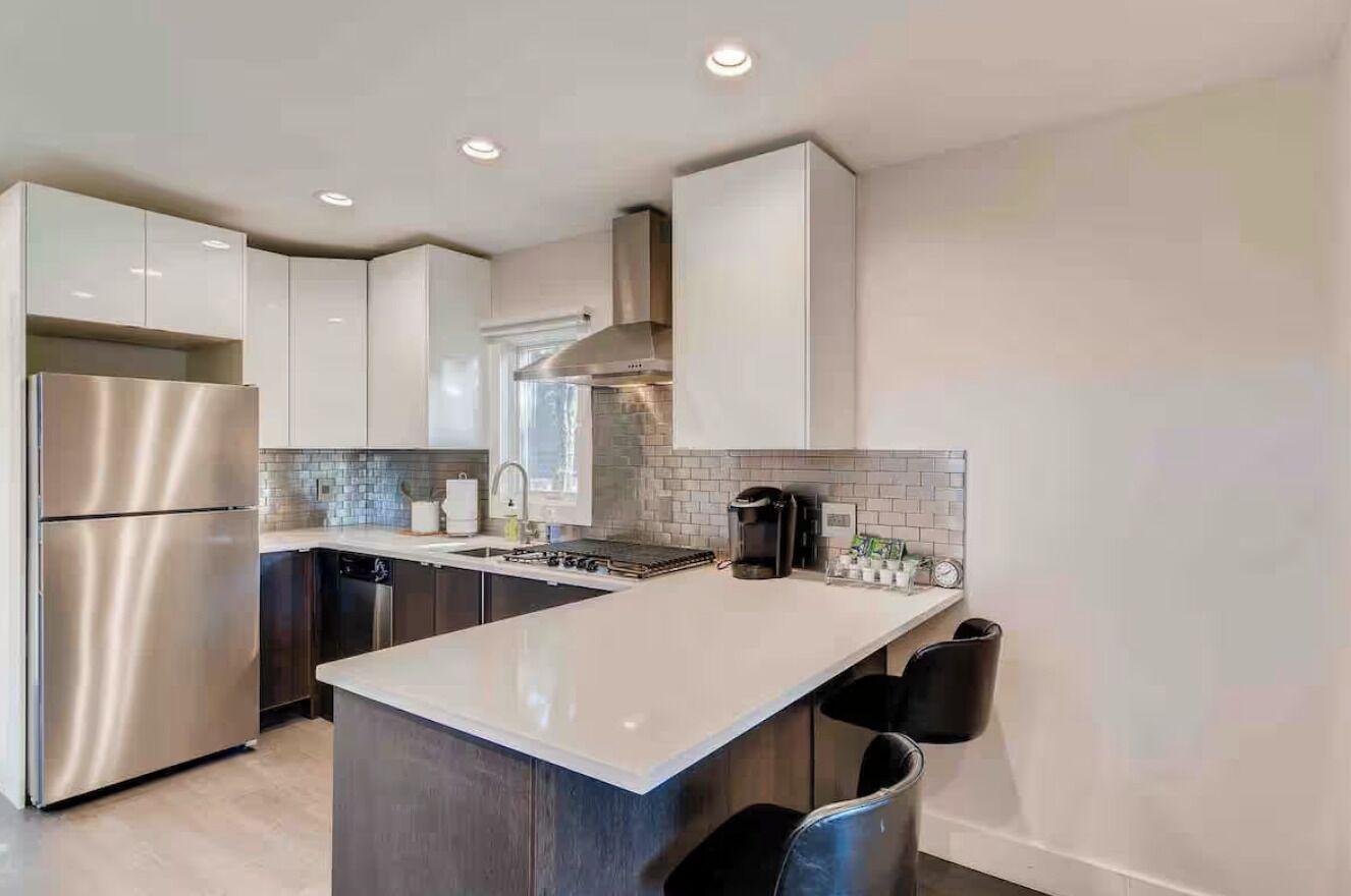 冰箱、微波炉、炉灶、洗碗机