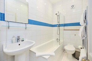 Apartment (2 Bedrooms) | Exterior - The West Hampstead Place - Inviting 2bdr Apartment (London)