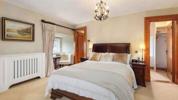 5 多间卧室、办公桌、熨斗/熨衣板、WiFi