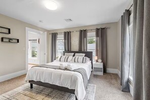3 Schlafzimmer, Bügeleisen/Bügelbrett, WLAN, Bettwäsche