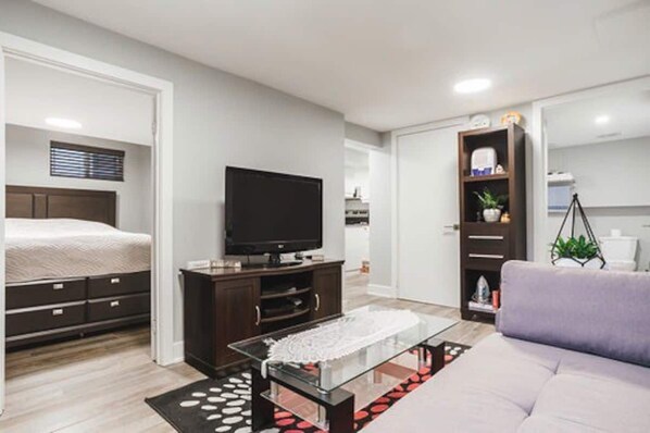 1 bedroom, iron/ironing board, WiFi, bed sheets