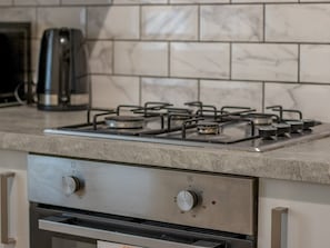 Refrigerador, microondas, horno y tostadora