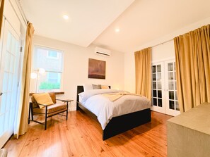 1 Schlafzimmer, Bügeleisen/Bügelbrett, Reisekinderbett, kostenloses WLAN