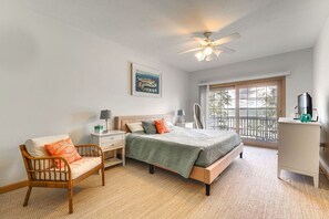 5 bedrooms, desk, iron/ironing board, free WiFi
