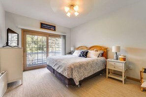 5 Schlafzimmer, Schreibtisch, Bügeleisen/Bügelbrett, kostenloses WLAN