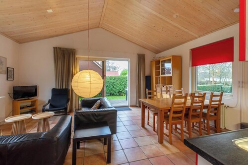 Holidayhome- Hoge Weide 63 | Oostkapelle