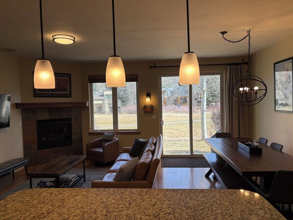 Smart TV, fireplace, video games