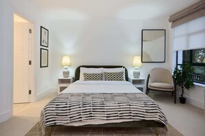 Apartment (2 Bedrooms) | Exterior - The Melbray Gem - 2bdr Apartment With Courtyard (London)