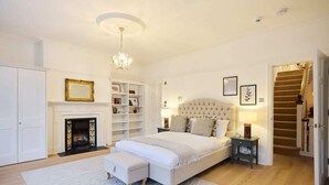Hus (6 Bedrooms) | Eksteriør