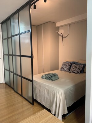 1 bedroom, iron/ironing board, WiFi, bed sheets