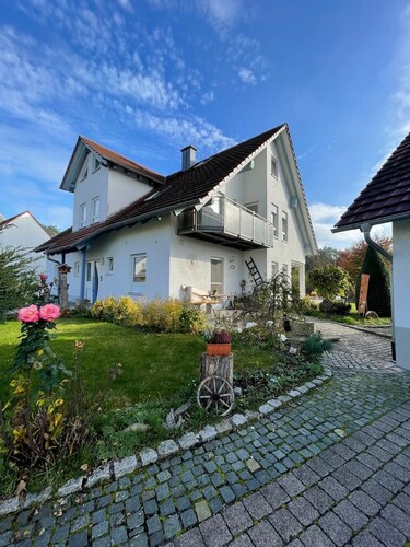 Beautiful bright 60 sqm basement apartment with large terrace in Waischenfeld