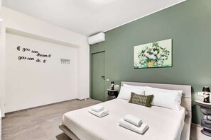 2 chambres, fer et planche à repasser, Wi-Fi gratuit, draps fournis