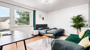 3 Schlafzimmer, Bügeleisen/Bügelbrett, Reisekinderbett, kostenloses WLAN