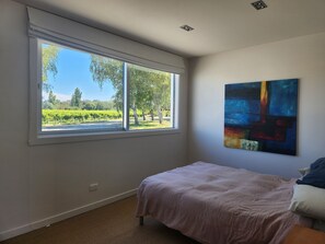 1 bedroom, WiFi, bed sheets, wheelchair access