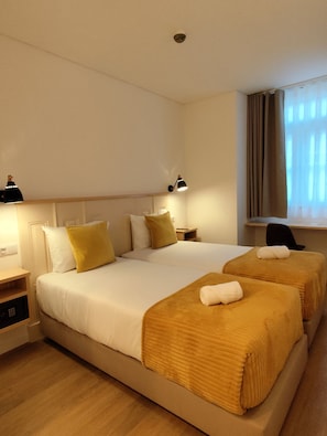 Twin Room | In-room safe, desk, blackout curtains, free WiFi