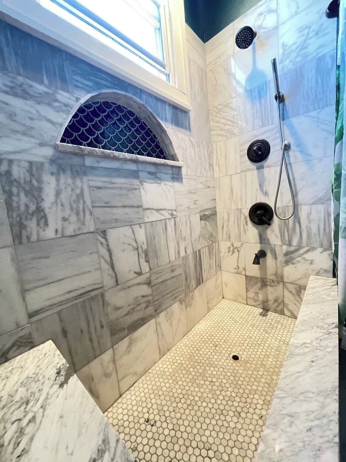 Shower, hair dryer, shampoo
