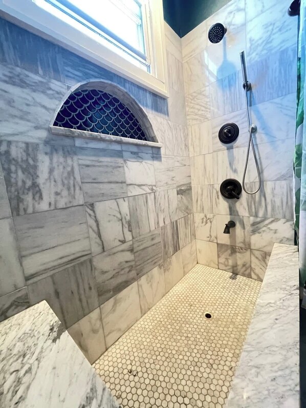 Shower, hair dryer, shampoo