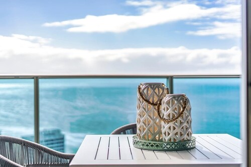 H-Residence 2brm Premium