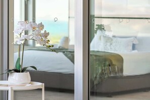 3 bedrooms, iron/ironing board, WiFi