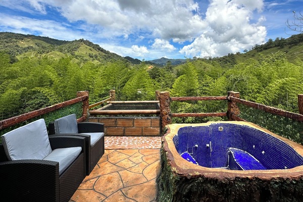 Cabin, Patio, River View | WiFi (free)
