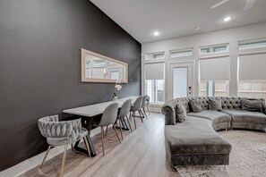 TV, fireplace, table tennis