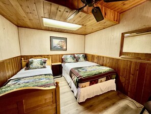 3 bedrooms, free WiFi, bed sheets