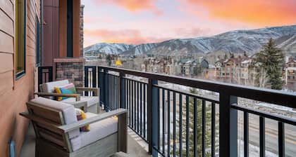 Alpine Oasis at Frontgate by Avantstay Luxe 3bdr Near Vail w/ Views Gym, Pool, Game Room