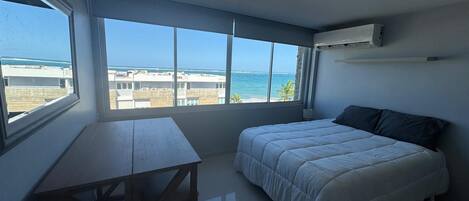 1 camera, ferro/asse da stiro, Wi-Fi, lenzuola