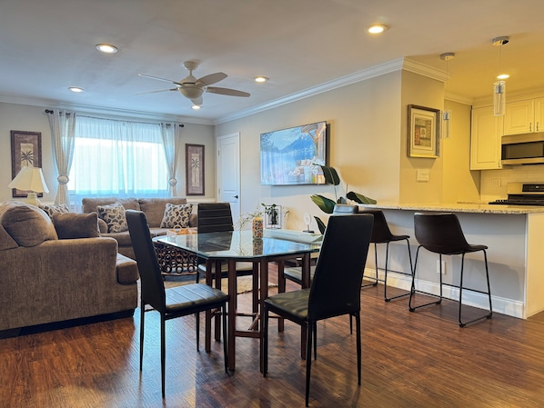 Condo, City View | In-room dining