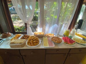 Petit déjeuner buffet compris tous les jours