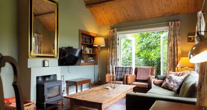 House 'De Nink', forest lodge, central Netherlands, 1 hr from Amsterdam