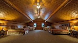 3 bedrooms, iron/ironing board, bed sheets