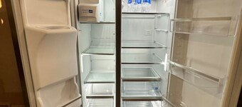 3 Bed 1.5 Bath Pet Friendly Apt