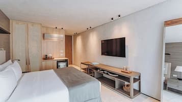 Suíte standard (Maria do Mar) | 1 quarto, roupas de cama premium, frigobar, cofres nos quartos