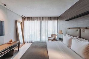 Superior suite (Varanda) | 1 slaapkamer, luxe beddengoed, een minibar, een kluis op de kamer