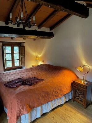 4 quartos, Wi-Fi, roupa de cama