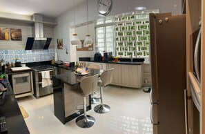 Private kitchen - Spacious 3/4 apartment in Salvador, exclusive carnival close to the Barra/Ondina circuit (Barra Salvador)