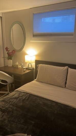 1 bedroom, desk, iron/ironing board, free WiFi