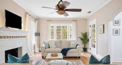 2/1 Historic family & pet friendly home